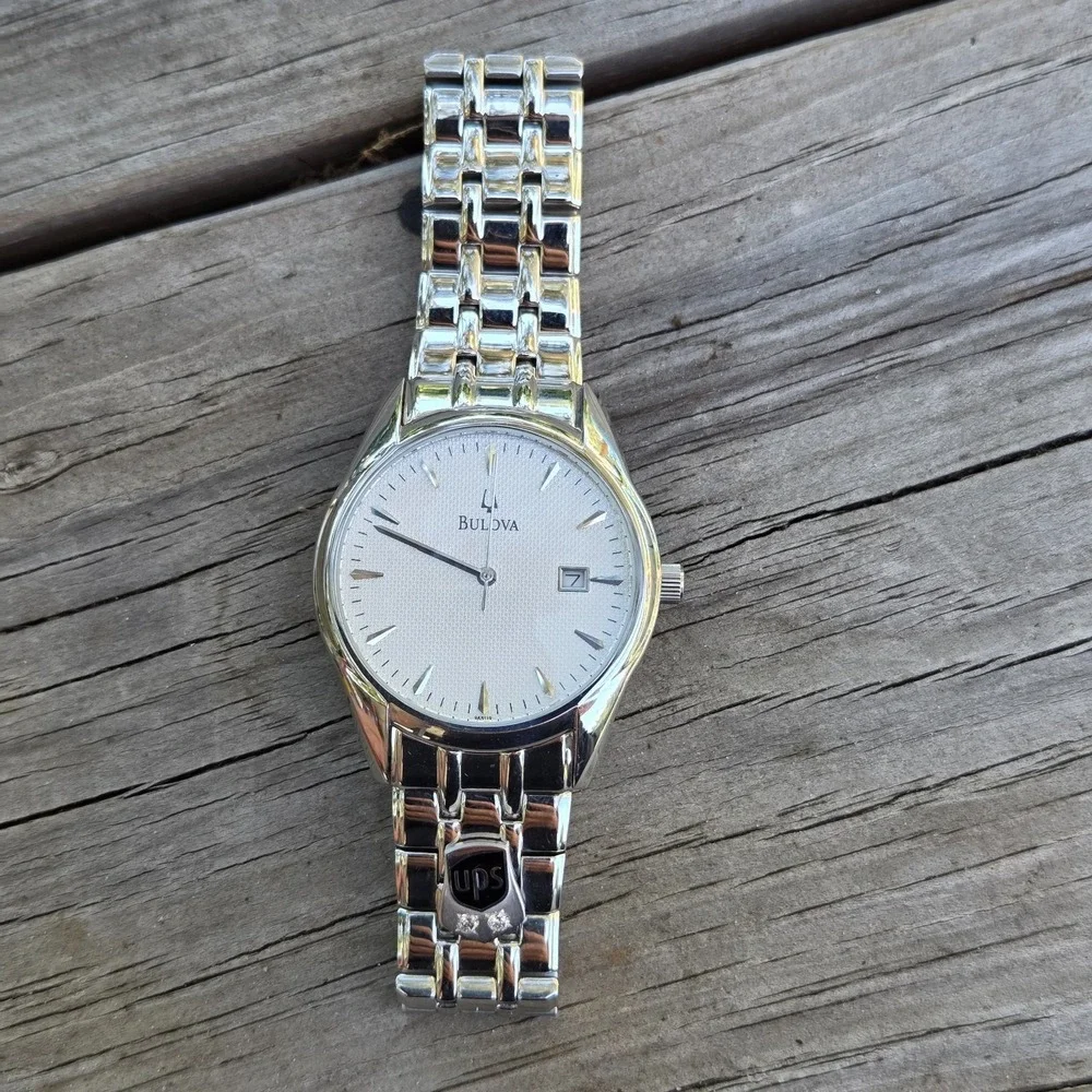 United Parcel Service BULOVA Men's Watch Stainless Steel 2 Diamond UPS Store EUC